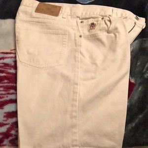 Vintage Tommy Hilfiger jean shorts size 35.